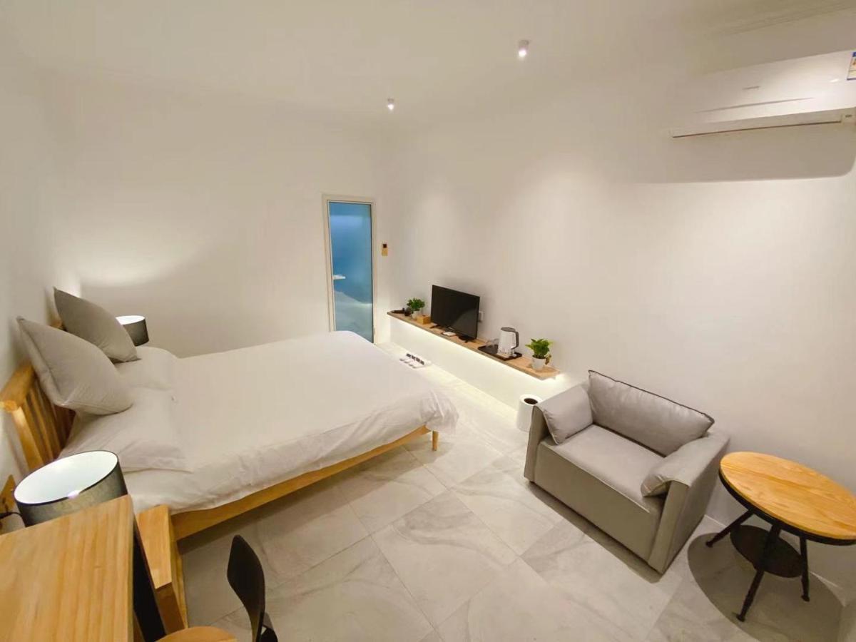 Lantian Garden Hostel Qingdao Buitenkant foto