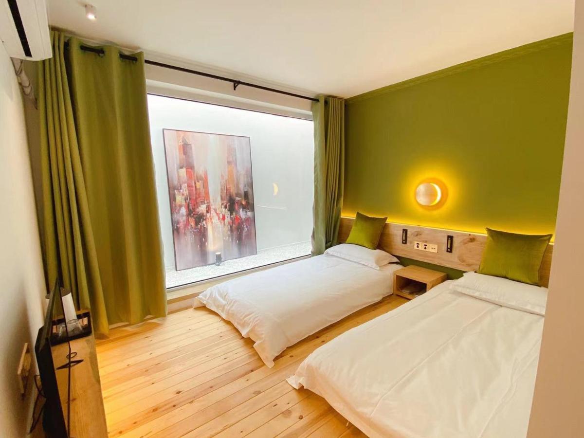 Lantian Garden Hostel Qingdao Buitenkant foto