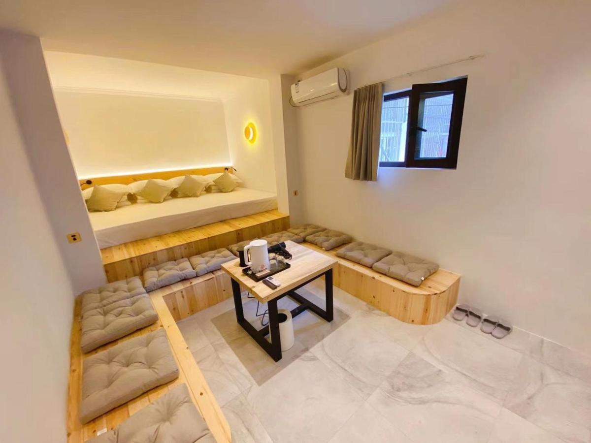 Lantian Garden Hostel Qingdao Buitenkant foto