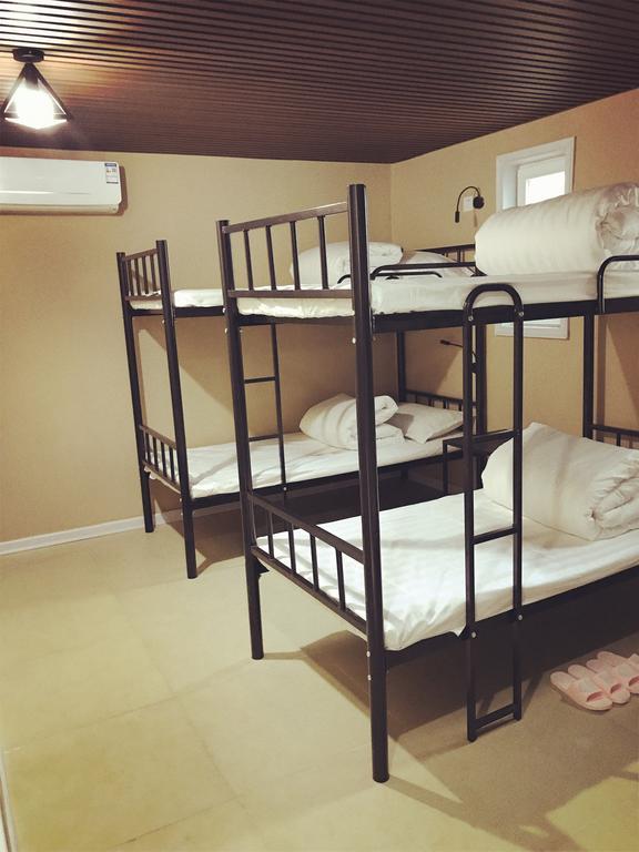 Lantian Garden Hostel Qingdao Buitenkant foto